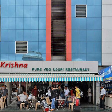 Hotel Shri Krishna Sirdi Kültér fotó